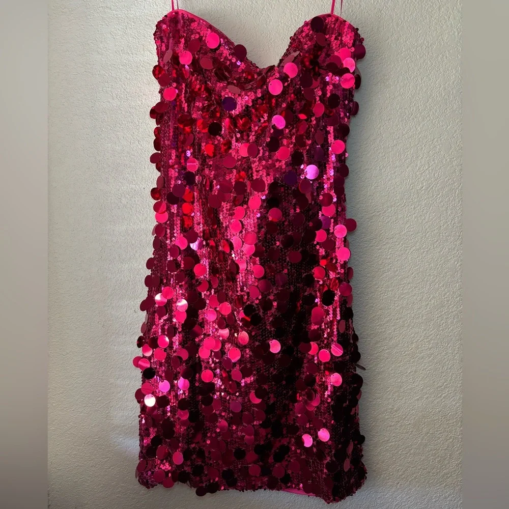 Windsor Y2K Style Vibrant Pink Sequin Strapless Mini Dress New! - Picture 2 of 16